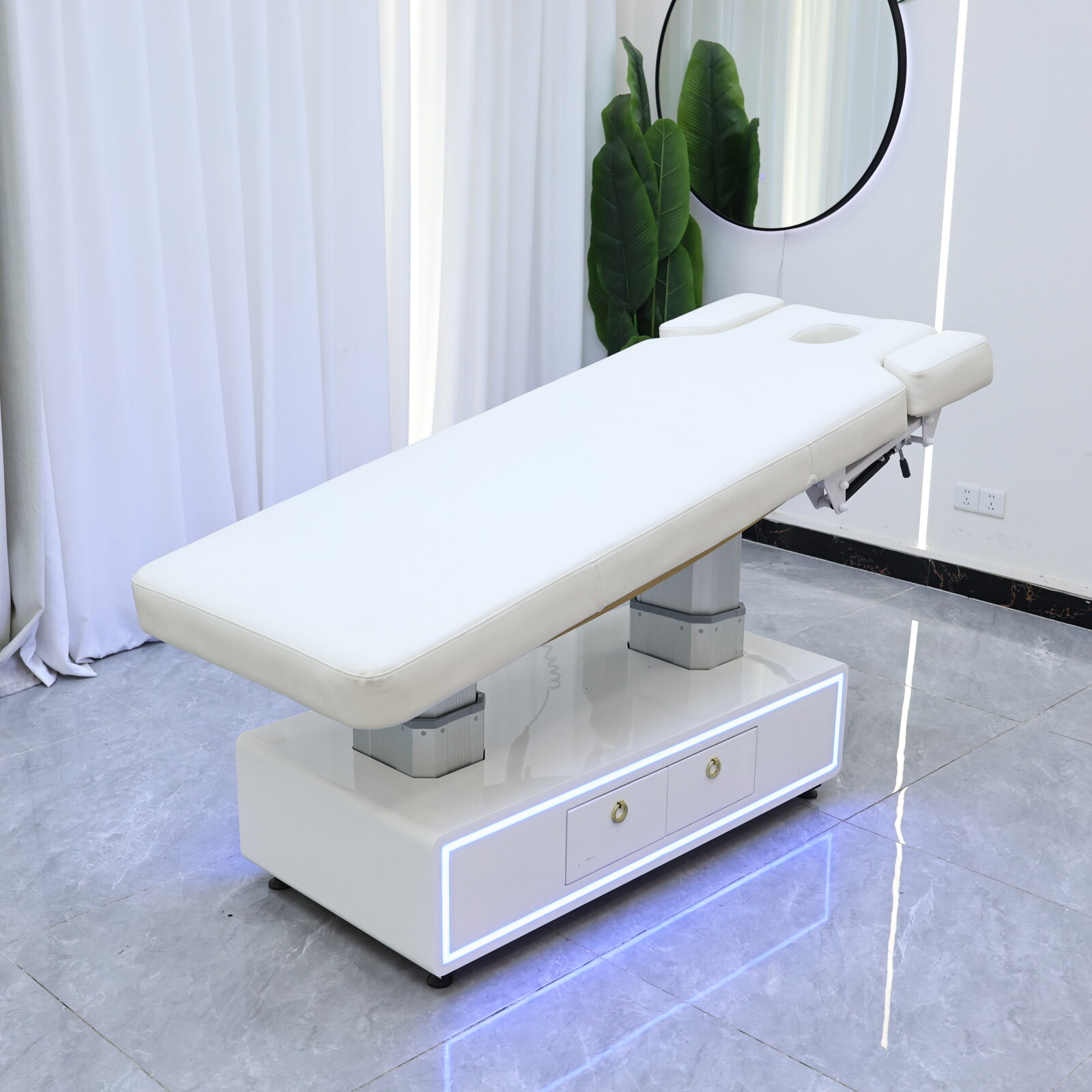 Lettino Elettrico per Trattame - Massage Table Accessories Uk recensione e prezzo